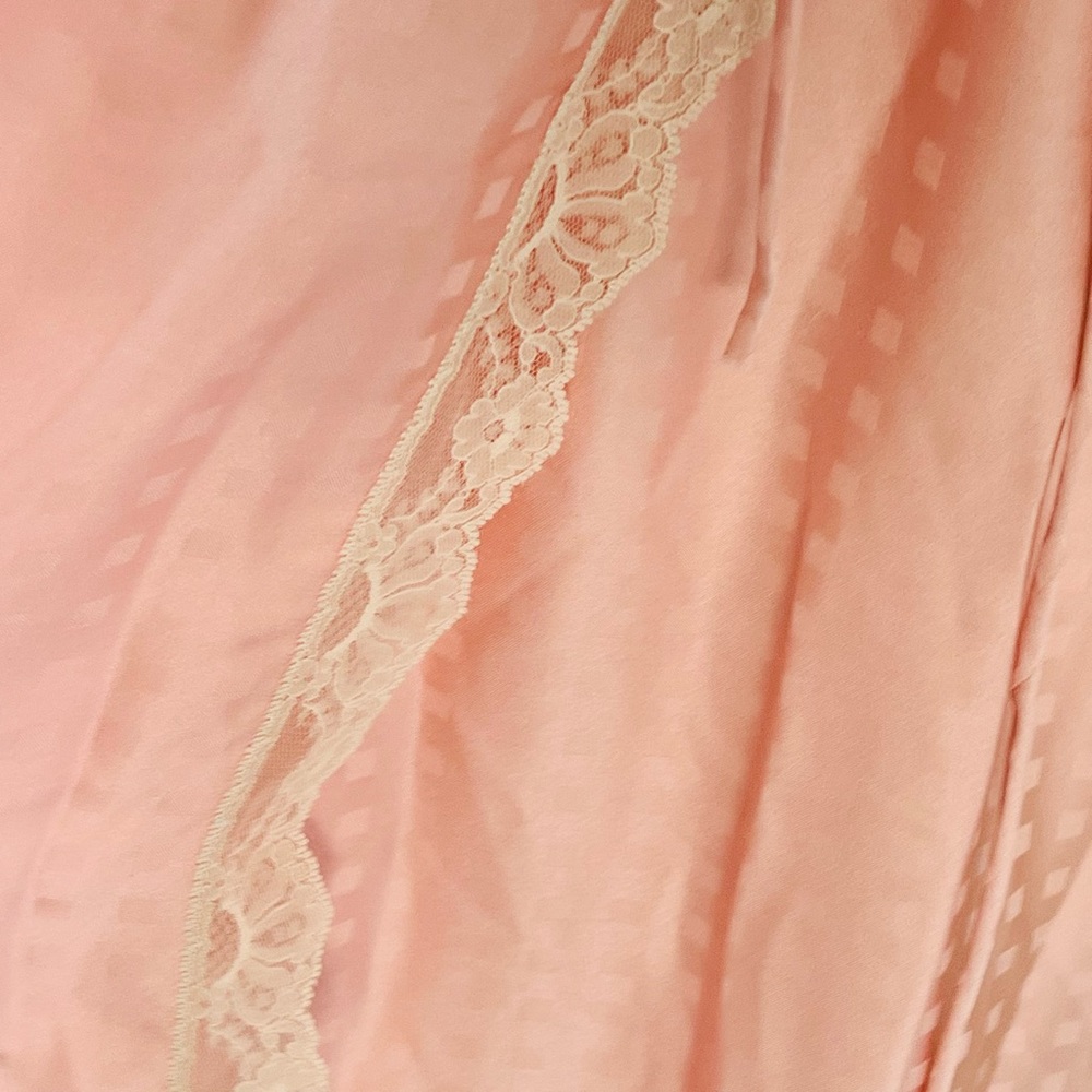 Givenchy Vintage 1990’s Nightgown. - Picture 7 of 9